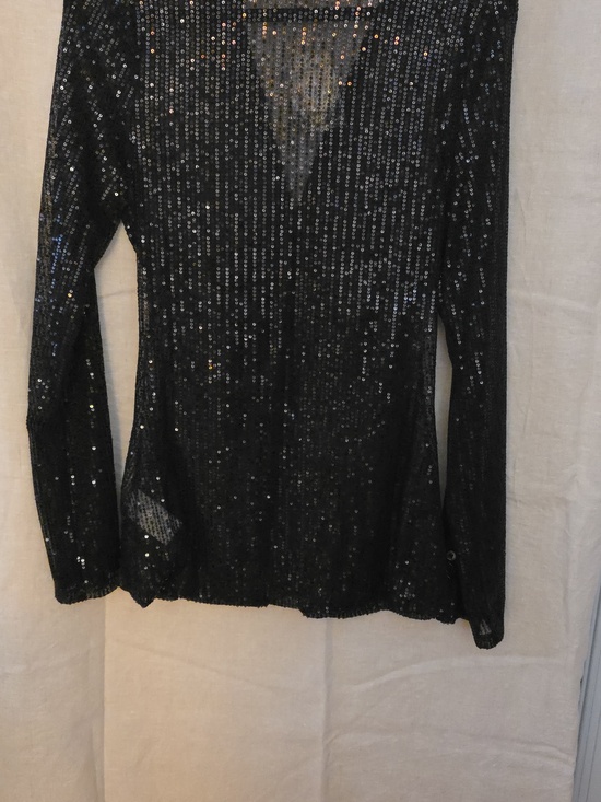 Black Sequin Button-Front Ruched Blouse - Picture 5 of 6